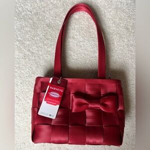 Harveys Seatbelt Bag Red Medium Tote with Bow Purse